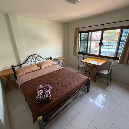 Chomhaad Guesthouse Hua Hin Exterior photo
