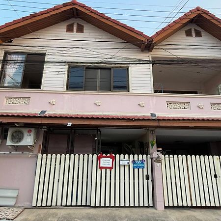 Chomhaad Guesthouse Hua Hin Exterior photo