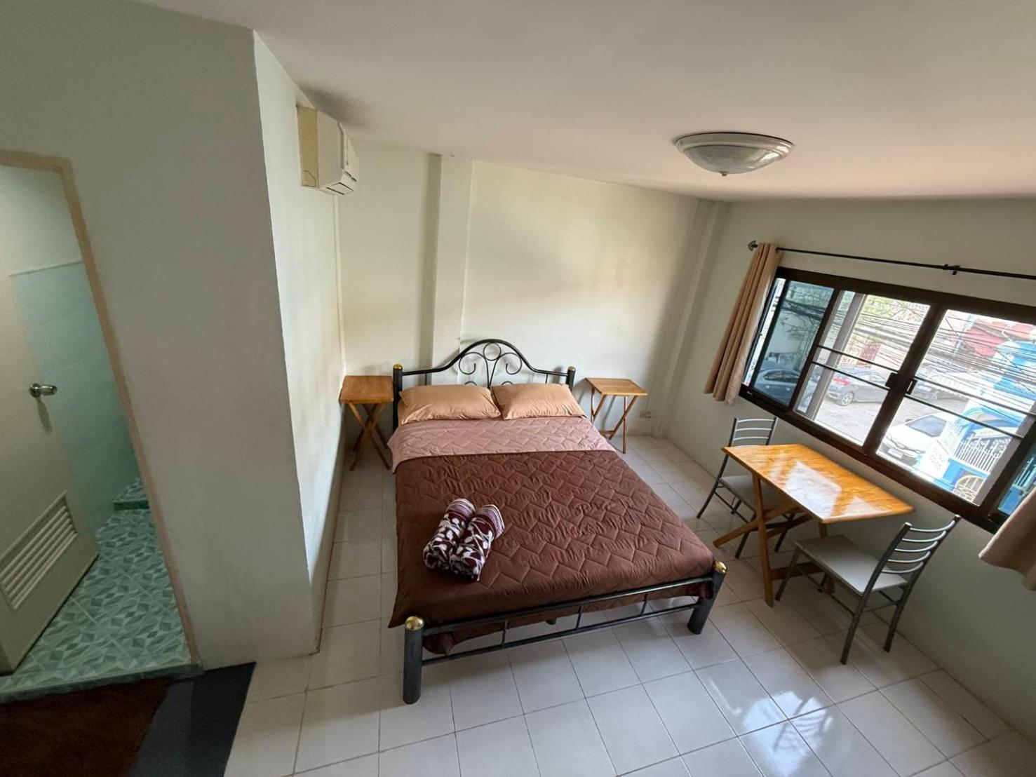 Chomhaad Guesthouse Hua Hin Exterior photo